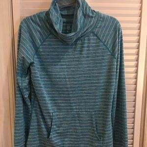 Women's Gap Fit Pullover